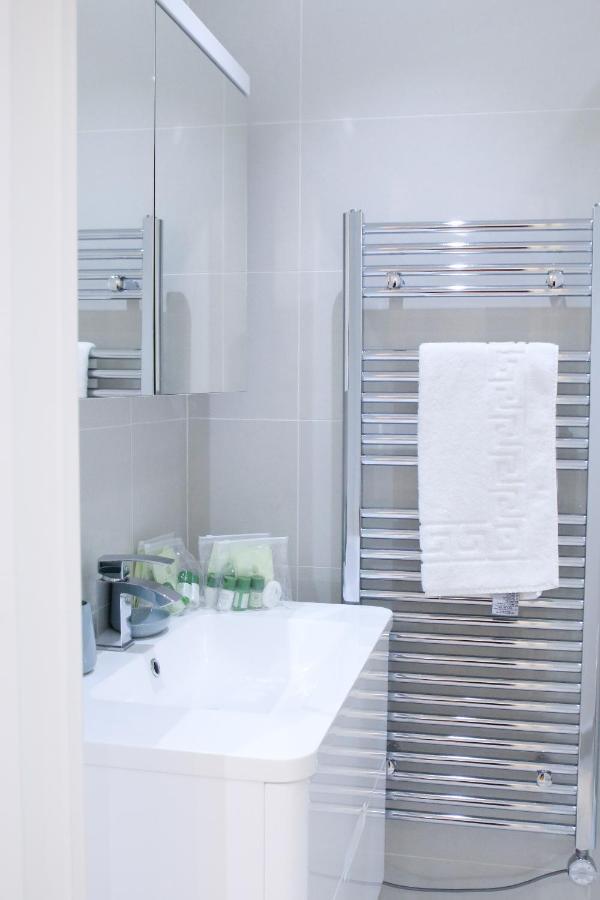 Апартаменты Executive Bright And Airy In Sydenham *
