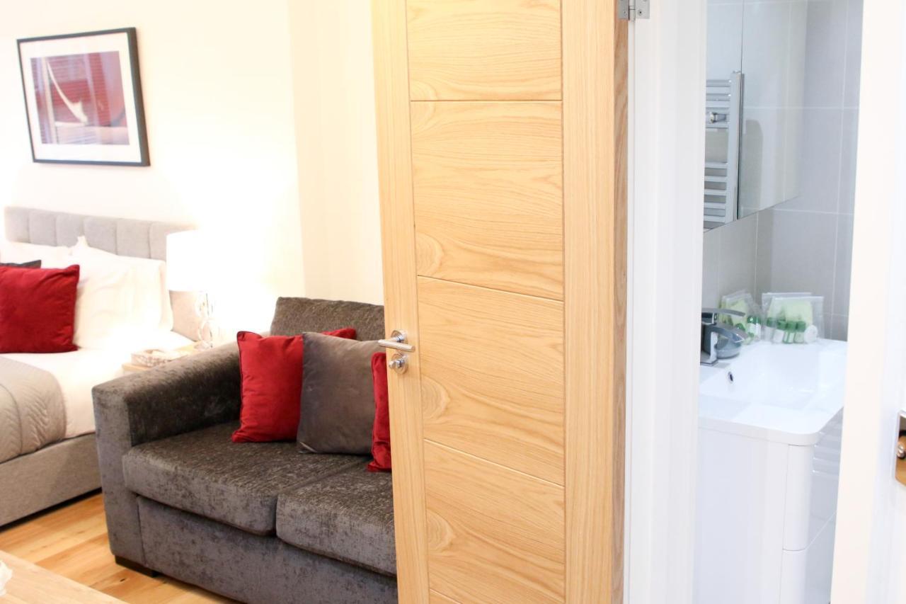 Executive Bright And Airy In Sydenham Апартаменты